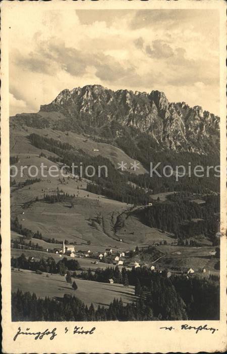Jungholz Tirol Gesamtansicht mit Alpen