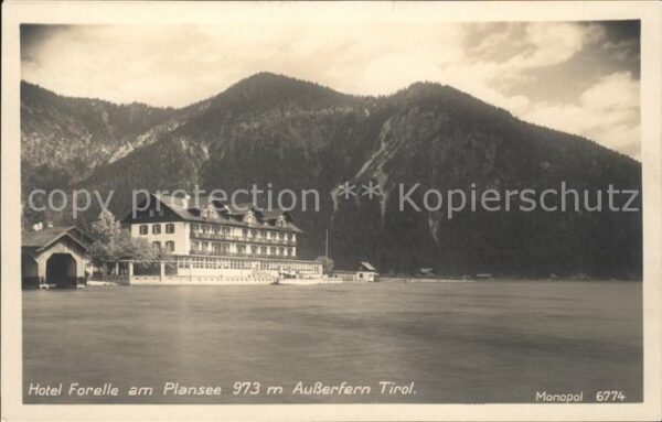Reutte Tirol Plansee mit Hotel Forelle
