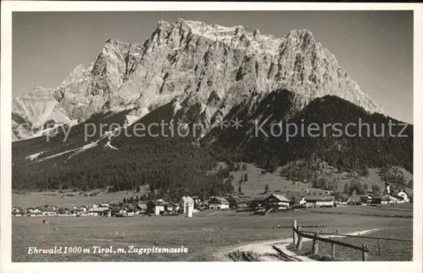 Ehrwald Tirol Panorama mit Zugspitzmassiv