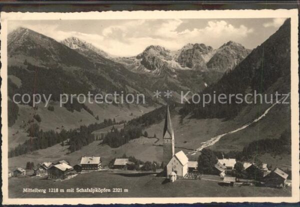 Mittelberg Vorarlberg Ortsansicht mit Kirche und Schafalpenkö