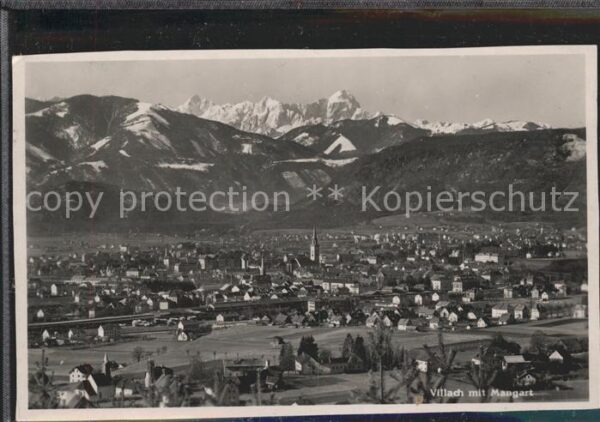 Villach Kaernten Panorama mit Mangart Julische Alpen