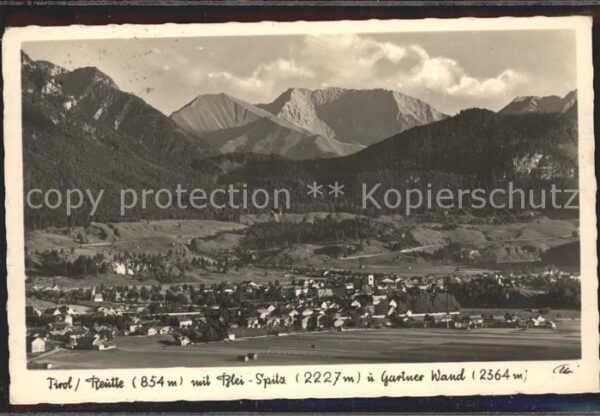 Reutte Tirol Panorama mit Bleispitz und Gartner Wand