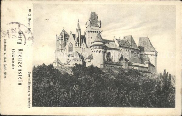 Leobendorf Niederoesterreich Burg Kreuzenstein
