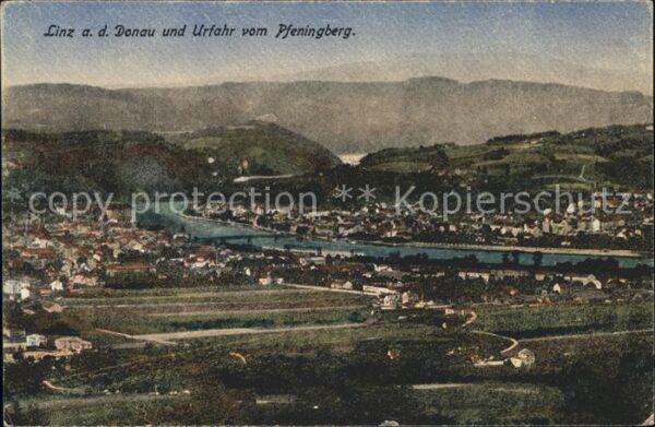 Linz Donau Panorama Donau und Urfahr Blick vom Pfe