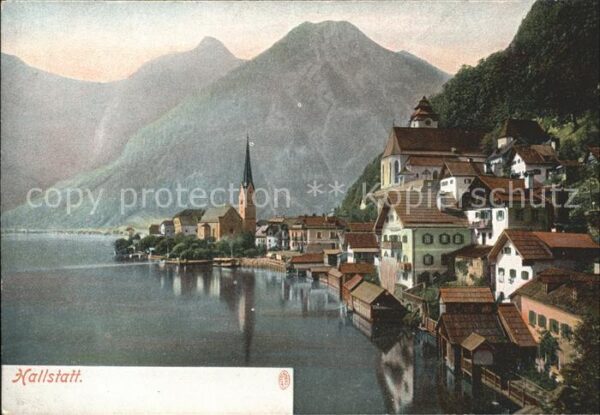 Hallstatt Austria Ortsansicht mit Kirche Hallstätter See