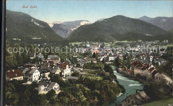 Bad Ischl Salzkammergut Gesamtansicht mit Alpenpanorama