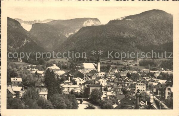 Bad Ischl Salzkammergut Ortsansicht mit Kirche Lofer Dachsteing