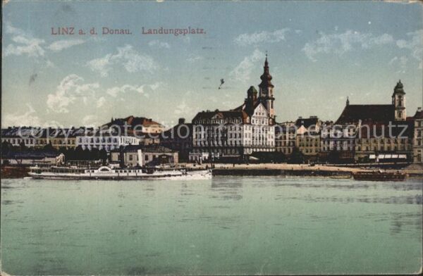 Linz Donau Landungsplatz Dampfer
