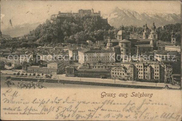Salzburg Oesterreich Altstadt mit Festung Hohensalzburg