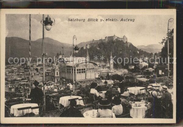 Salzburg Oesterreich Blick vom elektr Aufzug