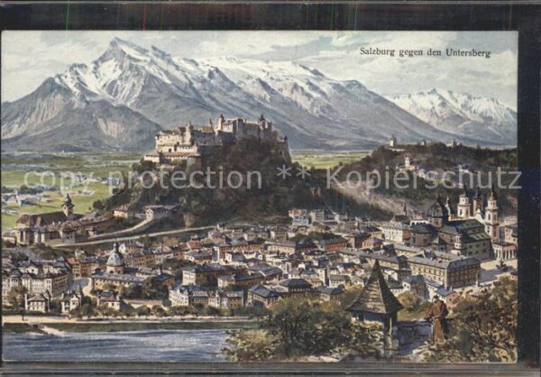 Salzburg Oesterreich Stadtblick mit Festung Hohensalzburg un
