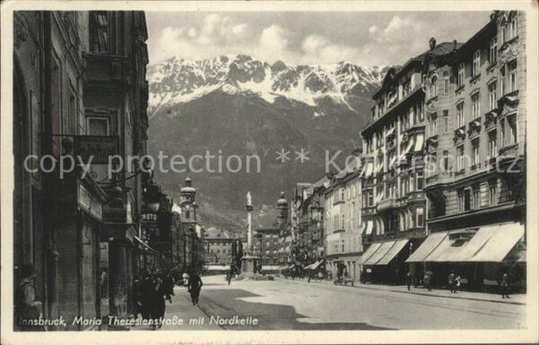 Innsbruck Maria Theresienstrasse Säule Nordkette