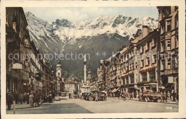 Innsbruck Maria Theresienstrasse Autos