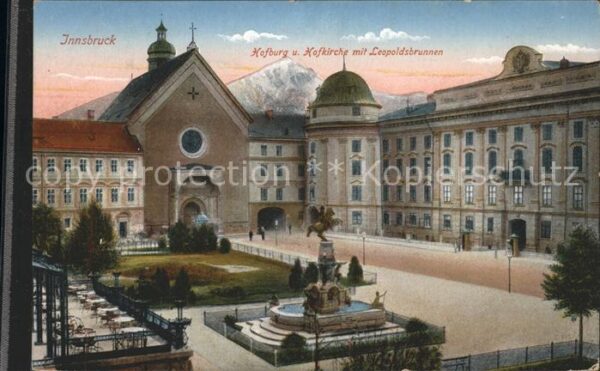 Innsbruck Hofburg und Hofkirche mit Leopoldsbrunn