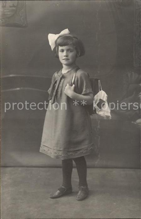 Kinder Child Enfants Mädchen Schulgang