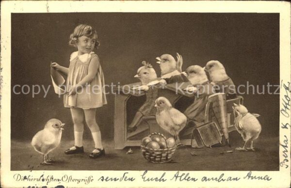 Schule School Ecole Escuela Scuola-- Küken vermenschlicht Ostern Kind Mädche