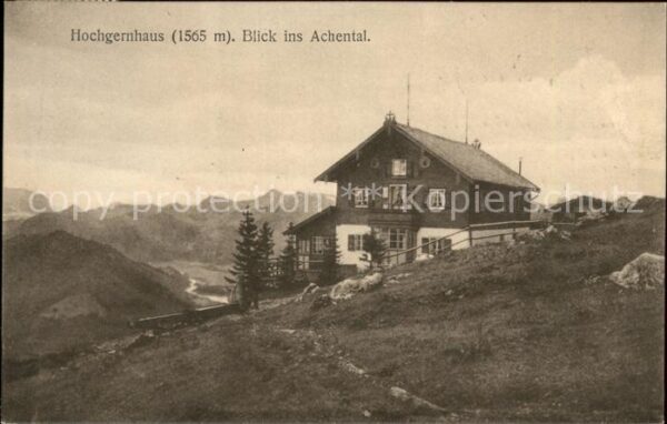 Hochgernhaus Chiemgau Berghütte Chiemgauer Alpen Blick ins Ac