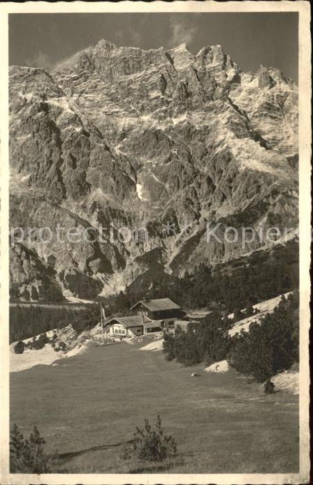 Wimbachgriess Huette Wimbachgriessalm Schutzhütte mit Hochka