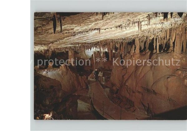 Hoehlen Caves Grottes La cocaliere
