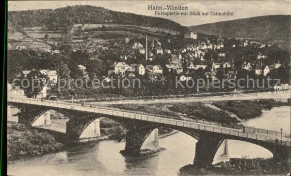 Hann. Muenden Partie an der Fulda mit Blick auf Catte