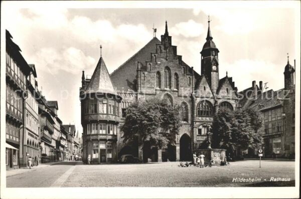 Hildesheim Rathaus Brunnen