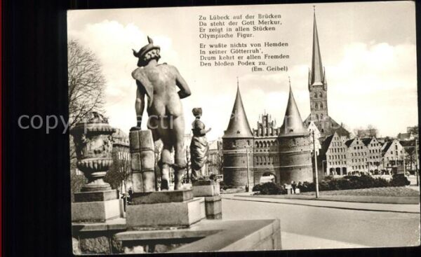 Luebeck Merkur auf der Puppenbrücke Skulptur Ho