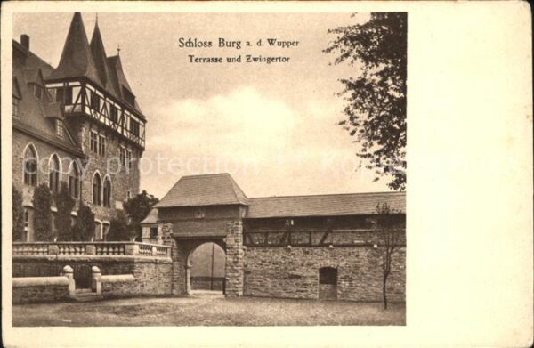 Burg Wupper Terrasse Zwingertor
