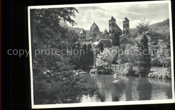 Maria Laach Glees Gartenweiher