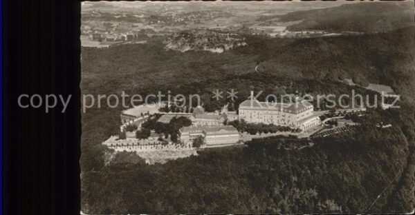Petersberg Koenigswinter Luftaufnahme vom Hotel auf dem Petersbe