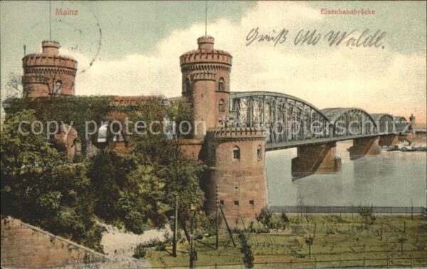 Mainz Rhein mit Eisenbahnbrücke