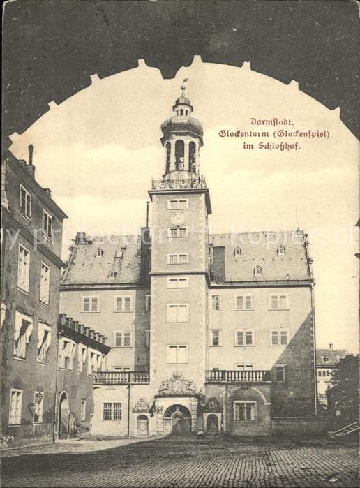 Darmstadt Glockenturm im Schloßhof