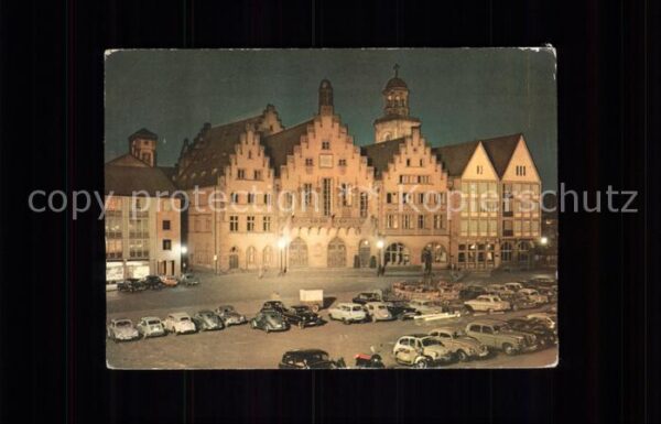 Frankfurt Main Römer mit div.Autos bei Nacht