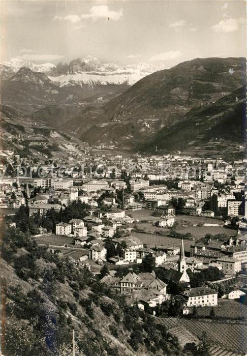 Bozen Suedtirol Panorama mit Rosengarten