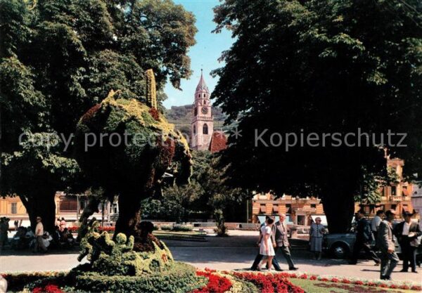 Meran Merano Promenade mit Pfarrturm