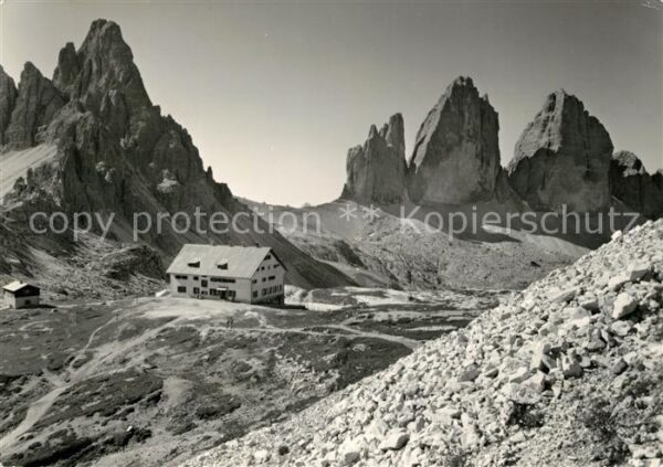 Dolomiti Tre Cime di Lavaredo Rifugio Locatelli