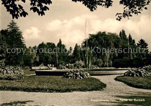 Friedrichroda Kurpark Brunnen
