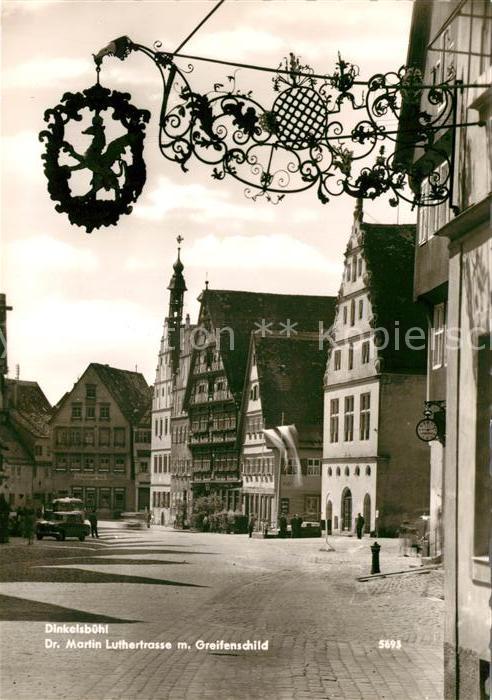 Dinkelsbuehl Dr Martin Lutherstrasse mit Greifenschi