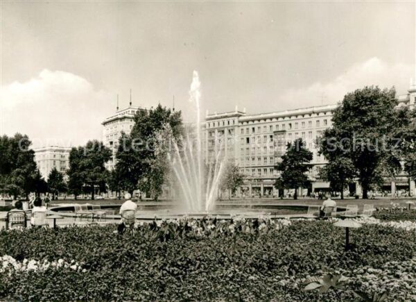 Magdeburg Wilhelm Pieck Allee Springbrunnen