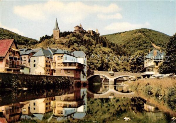 Vianden Le pont de l’Our et le chateau