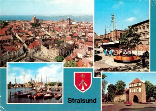 Stralsund Mecklenburg Vorpommern Blick von St Marien Meeresmuseum Hafen