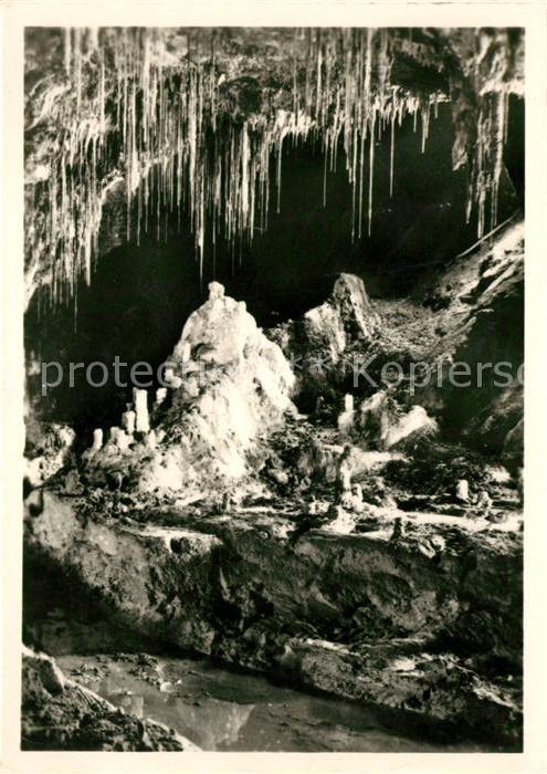 Hoehlen Caves Grottes Feengrotten Saalfeld Gralsburg