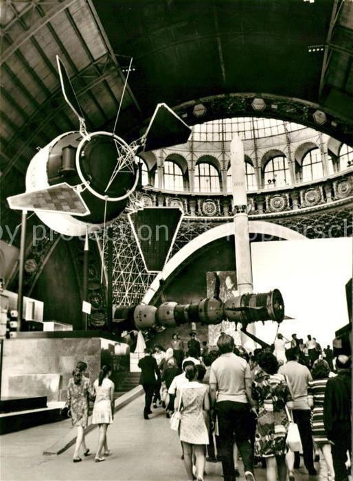 Ausstellung Kosmos-Pavillon Leistungsschau Volkswir
