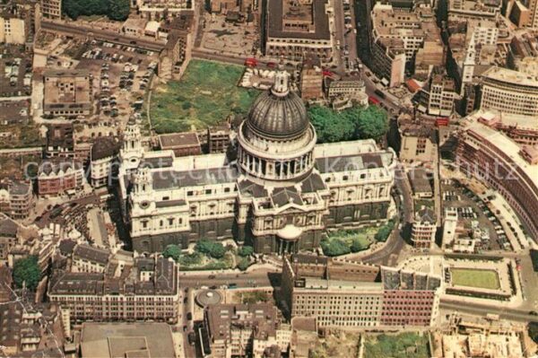 London St Pauls Cathedral from the air