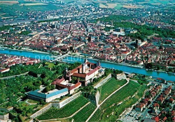 Wuerzburg Festung Marienberg Alte Mainbrücke Stad