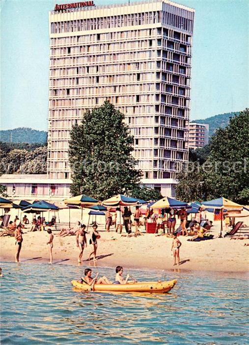 Zlatni Piassatzi Hotel International