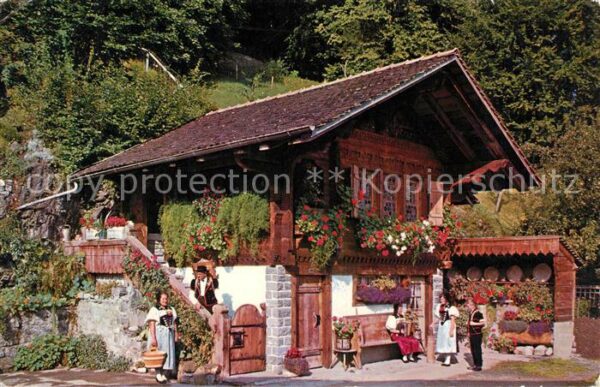Bauernhaus Alter Speicher Berner Oberland Trachten
