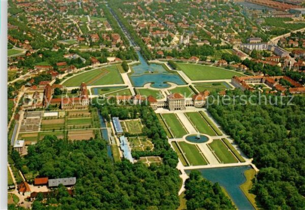 Muenchen Schloss Nymphenburg Fliegeraufnahme