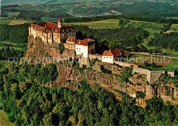 Riegersburg Fliegeraufnahme Feste