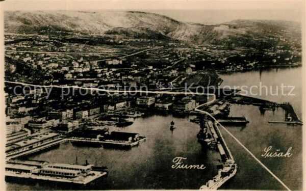 Fiume Rijeka mit Susak Fliegeraufnahme