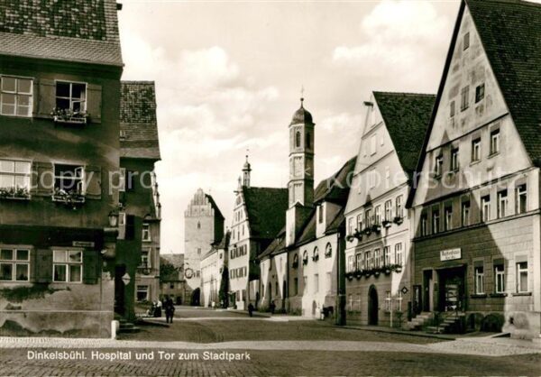 Dinkelsbuehl Hospital und Tor zum Stadtpark